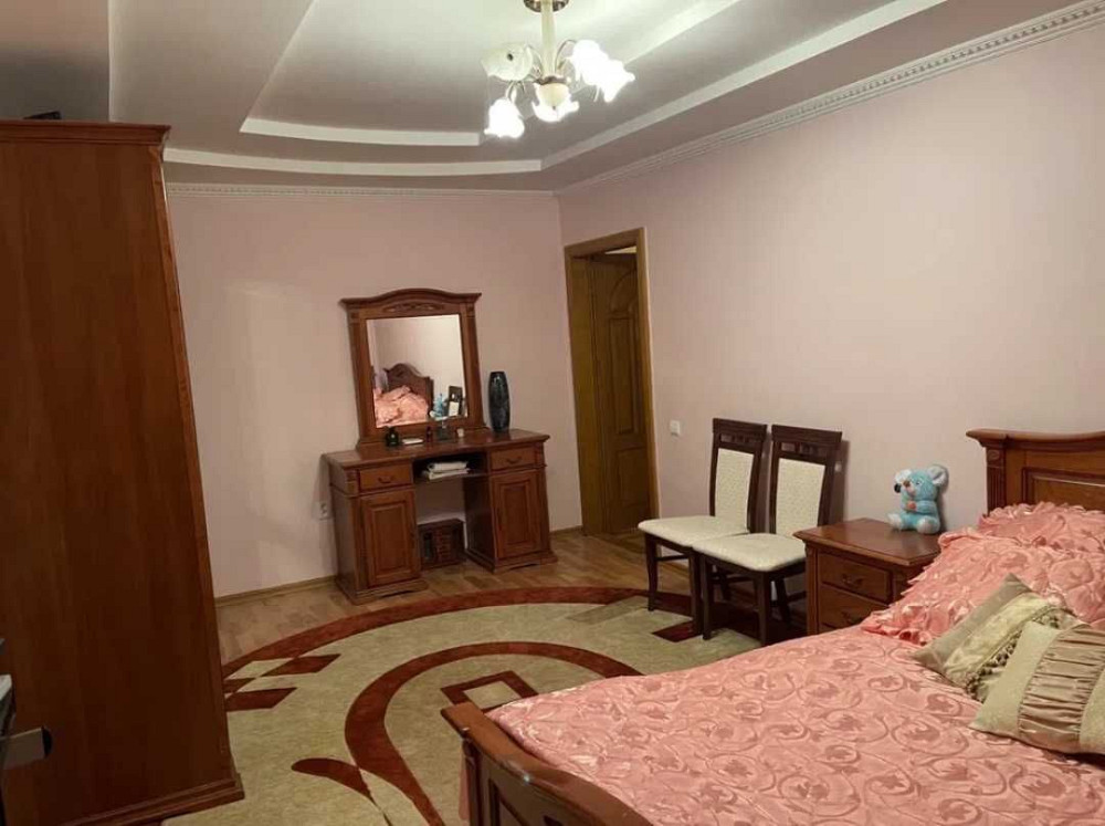 4 кімнатна квартира в центрі Ужгород - изображение 5