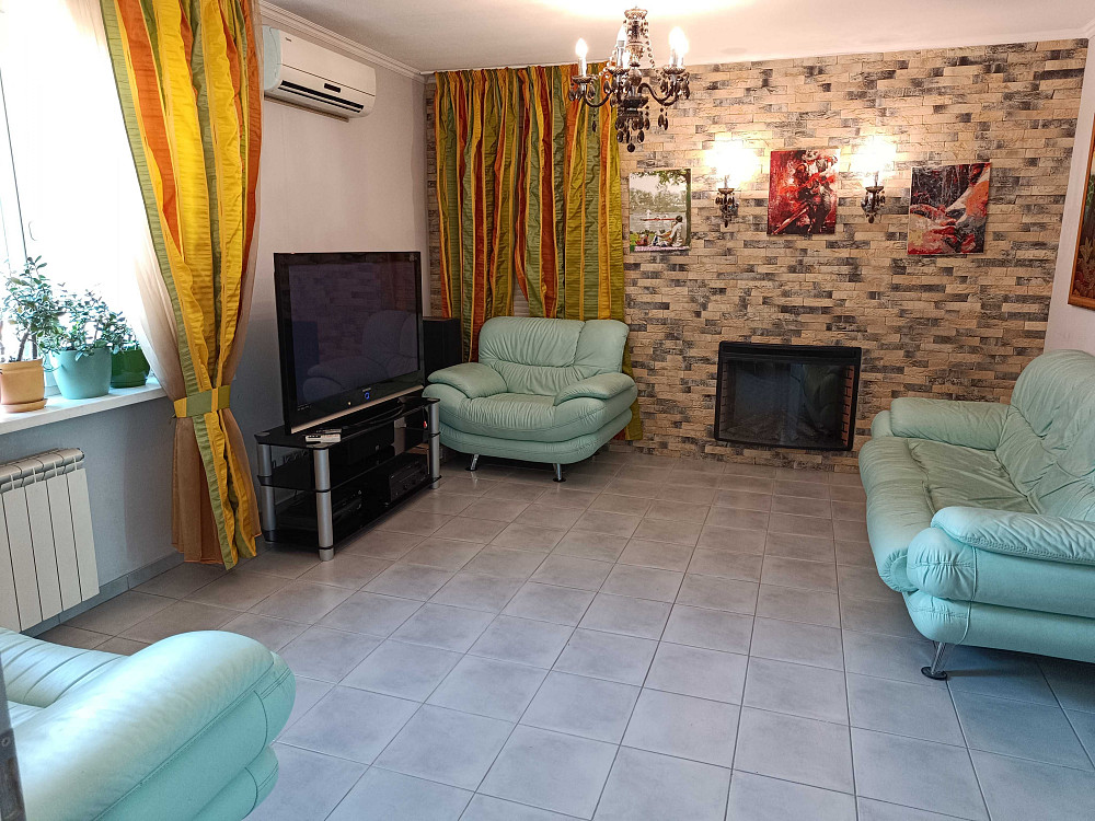 Видовая 3-х к. кв. 106 м2, Драгоманова 12, паркоместо, метро Позняки Киев - изображение 1