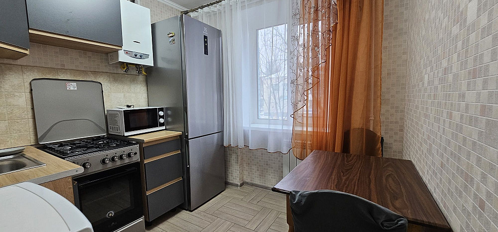 Однокімнатна квартира Вацлава Гавела.Метро Берестейська Киев - изображение 4