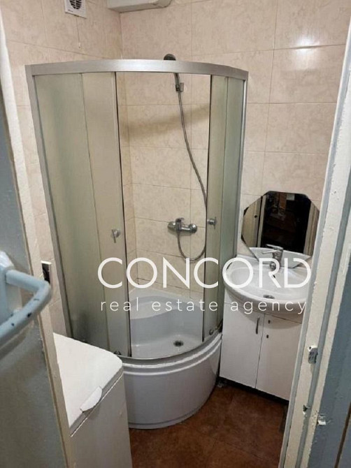 Метро Святошин. Продам 2к Івана Дзюби вул., 2/1 Киев - изображение 5