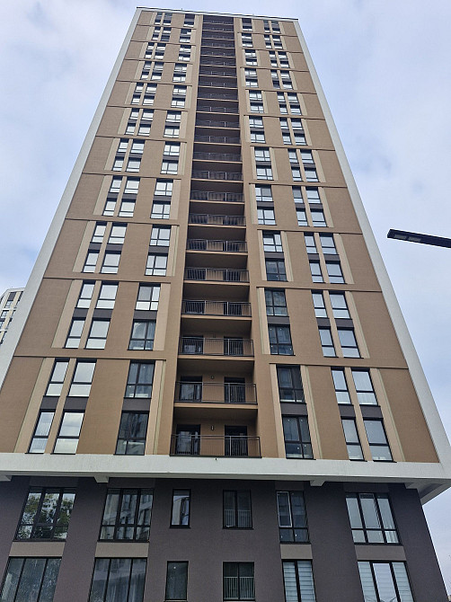 Продаж великої 2-х кімнатної квартири в ЖК Madison Gardens Бровары - изображение 1