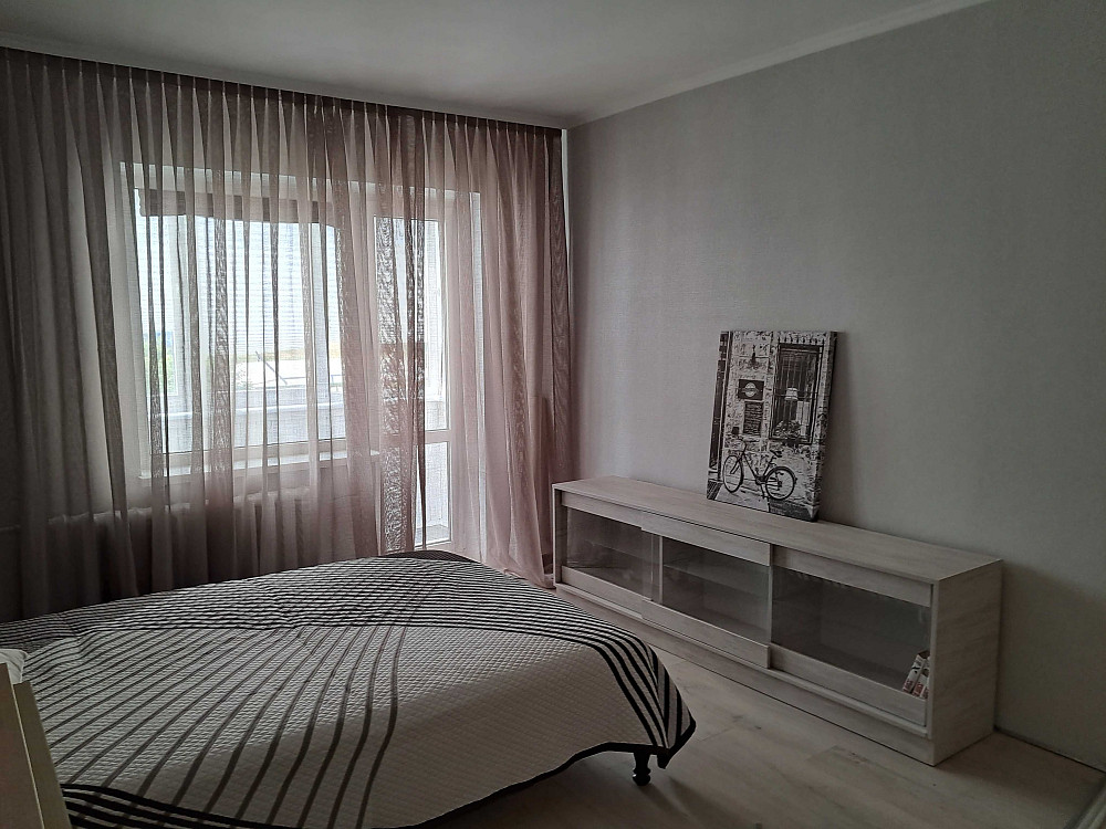 власна 1-кімнатна квартира з новим сучасним ремонтом Киев - изображение 1