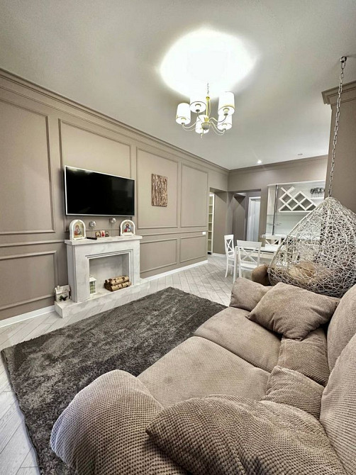 Оренда 2-кімнатної квартири + кухня-студія біля ТЦ «Рязань» Чернівці - зображення 1