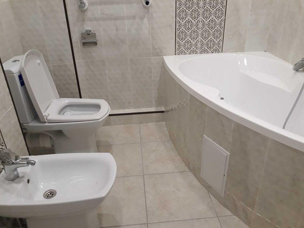 Сдам 2-х квартиру в центре Житомира на любой срок можно 3 мужчинам Житомир - изображение 2