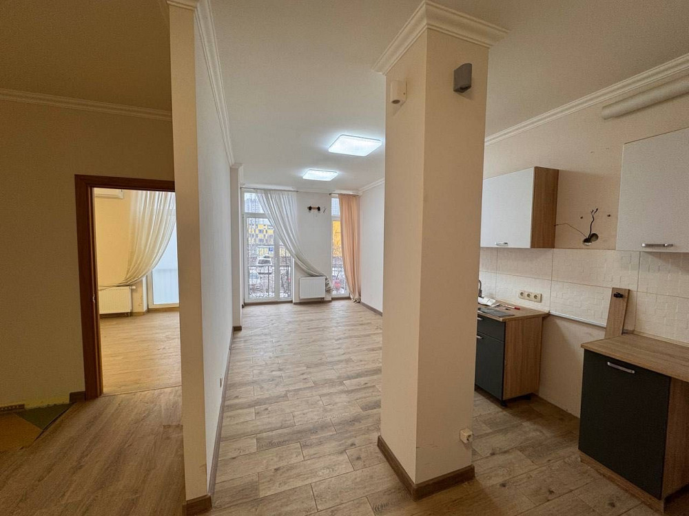 БЕЗ%, 79м², Комфорт Таун, Соборности, Дарница, Регенераторная Киев - изображение 1