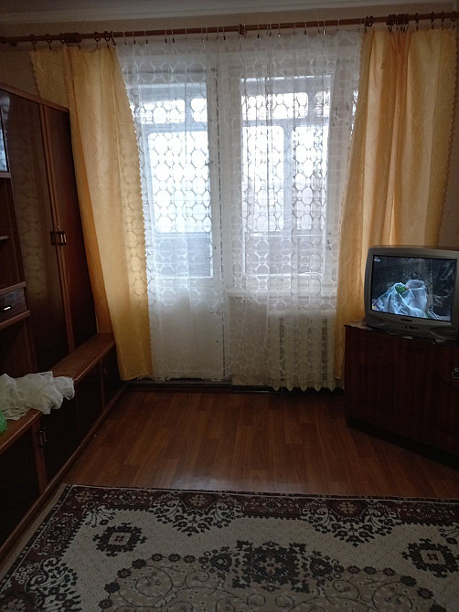 Аренда, 1к.кв, метро Лесная 10мин, ул. Милютенко,23 Киев - изображение 1