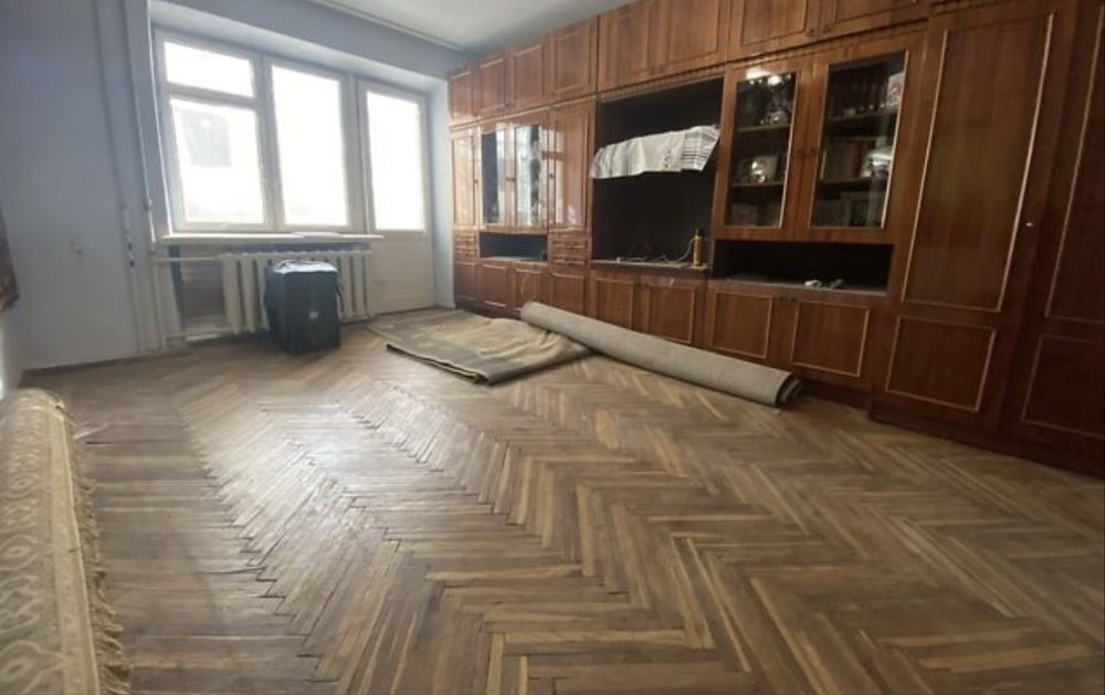 Трикімнатна квартира біля пішохідного моста від власника Ужгород - изображение 2