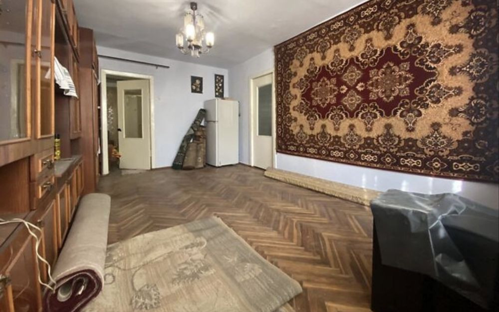 Трикімнатна квартира біля пішохідного моста від власника Ужгород - изображение 3