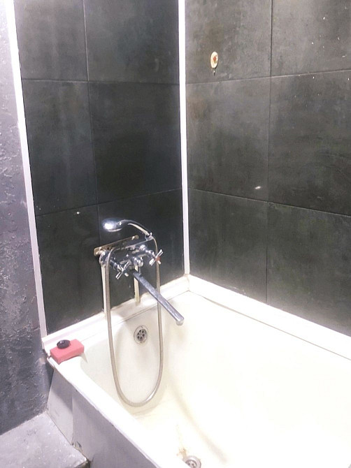 Сдам отдельное  жилье 1 ком.квартиру  тупик 136 Конец пр.Богдана Хмель Дніпро - зображення 7