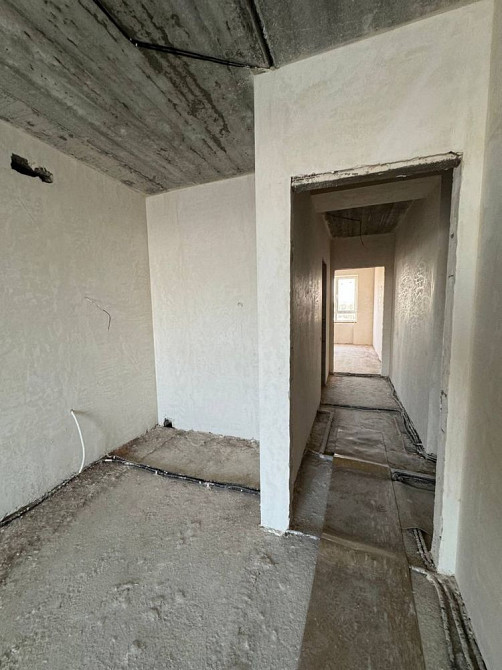 Продам видову 1 кімнатну квартиру Ірпінь - зображення 5