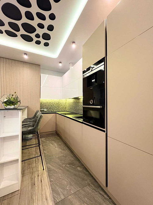 ЖК Soho Residence Деміївська 13, Дизайнерський ремонт, інвертор на 5kw Киев - изображение 2