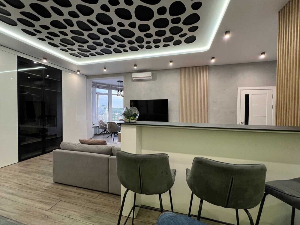 ЖК Soho Residence Деміївська 13, Дизайнерський ремонт, інвертор на 5kw Киев - изображение 3