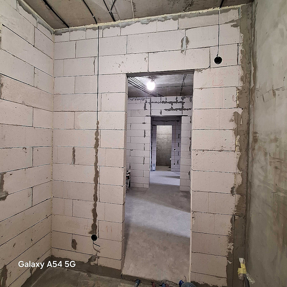 Двокімнатна квартира з чудовим краєвидом на Дніпровські пагорби Киев - изображение 2