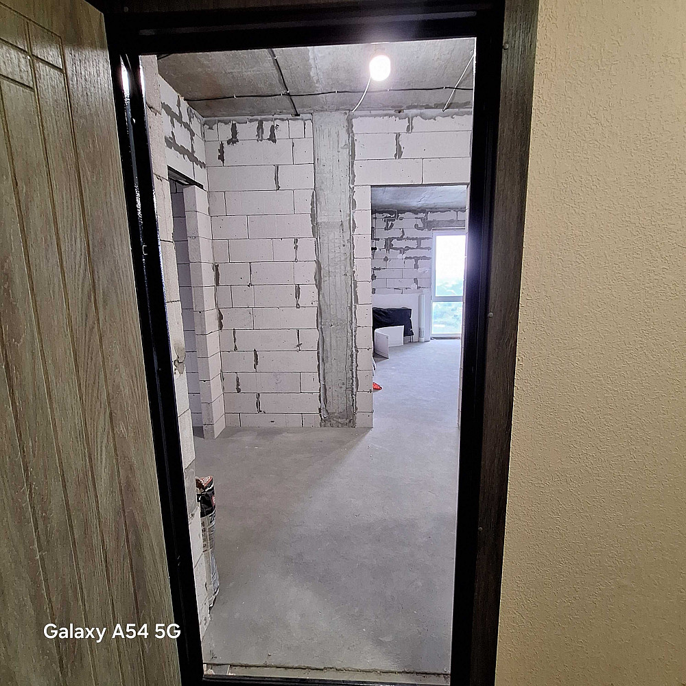 Двокімнатна квартира з чудовим краєвидом на Дніпровські пагорби Киев - изображение 1