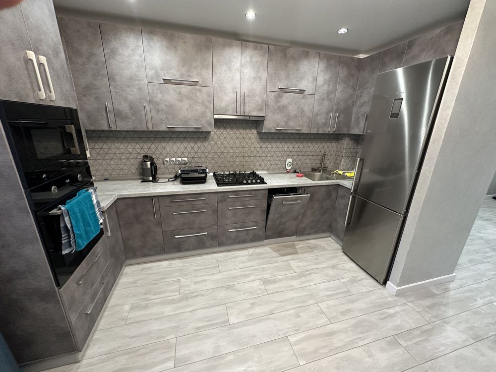 Продам чудову квартиру в новобудові з якісним ремонтом Сумы - изображение 1