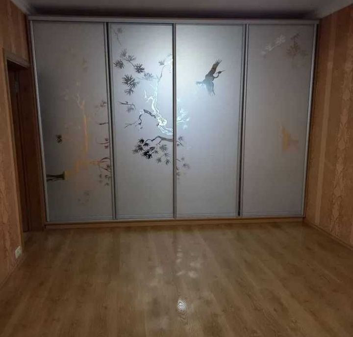 Терміново продається 2 кім квартира до центру 5 хв, Проспект. СВ. Ужгород - зображення 2