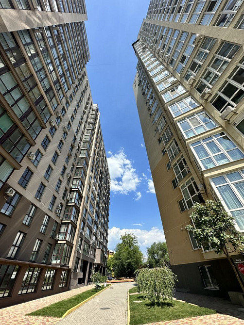 Продам 3-к квартиру ЖК Бест Хаус Дніпро - зображення 1