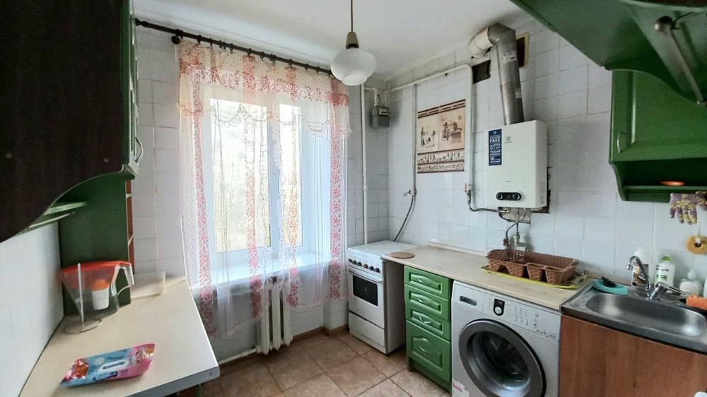 Оренда 2к квартира Солом'янський р-н Вул. Андрія Головка 4 Киев - изображение 1