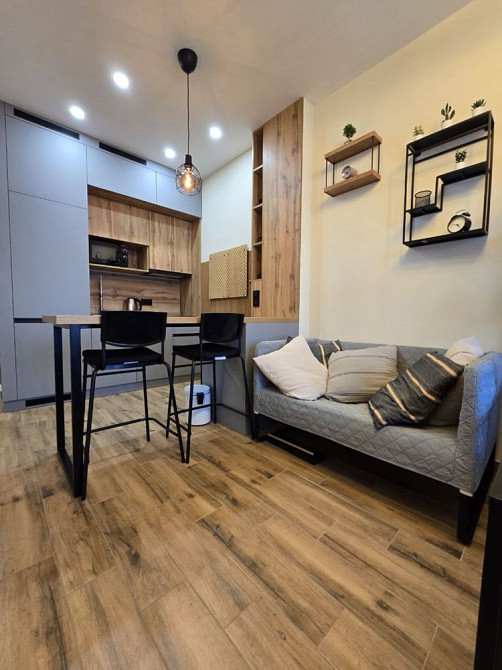 МОЛОДІЖНА студія, МАКСИМАЛЬНА КОМПЛЕКТАЦІЯ, чудовий балкон, посудомийн Чернівці - зображення 4