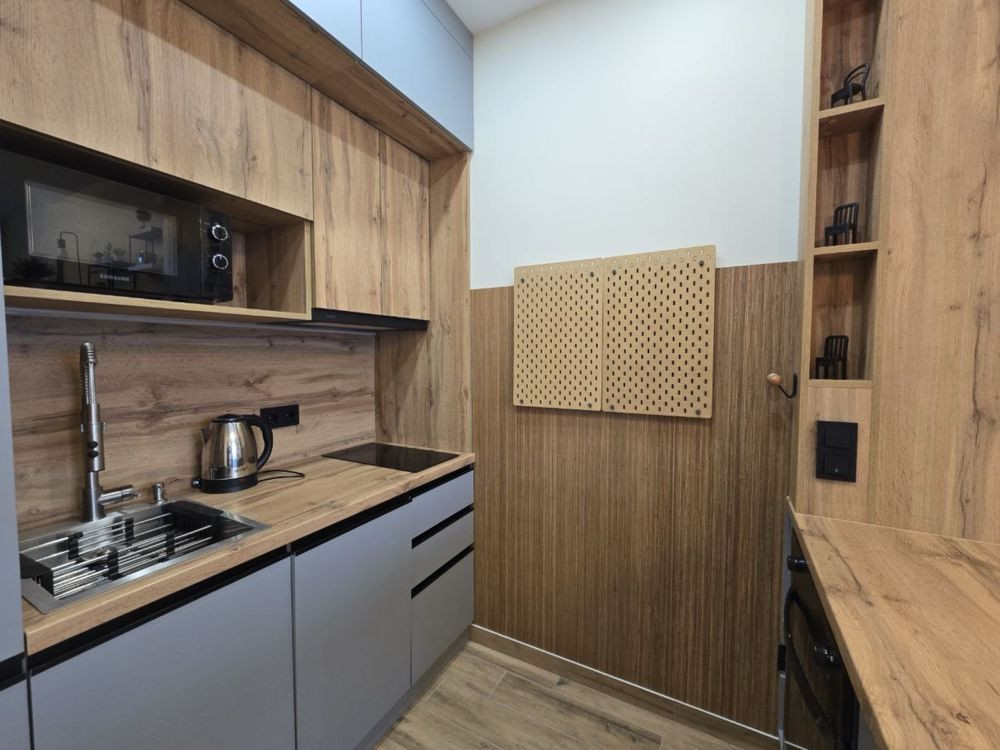 МОЛОДІЖНА студія, МАКСИМАЛЬНА КОМПЛЕКТАЦІЯ, чудовий балкон, посудомийн Чернівці - зображення 8