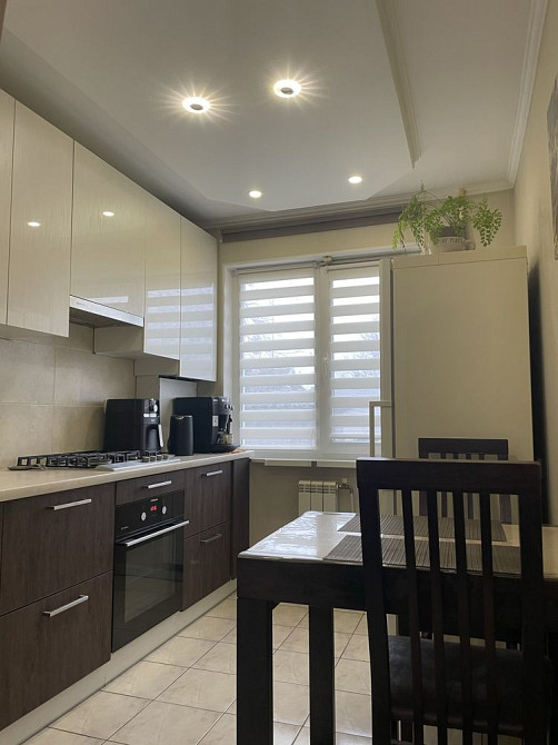 Оренда 4- кім сучасна з АО, 1/5 провВокзальний на довготривалий термін Житомир - изображение 1