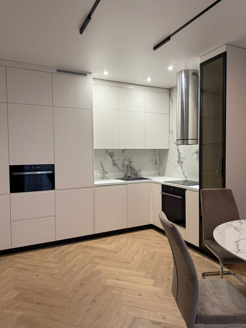 Продаж 2-х кімнатної квартири в ЖК Crystal Ужгород - зображення 4