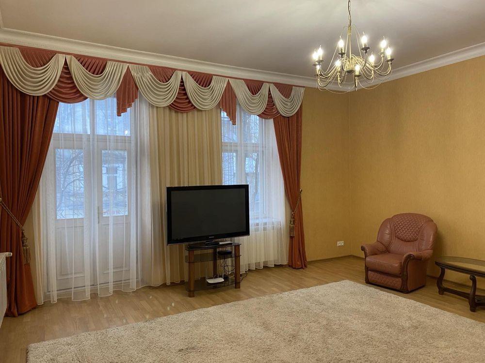 Продаж квартири в центрі міста Львів - зображення 1