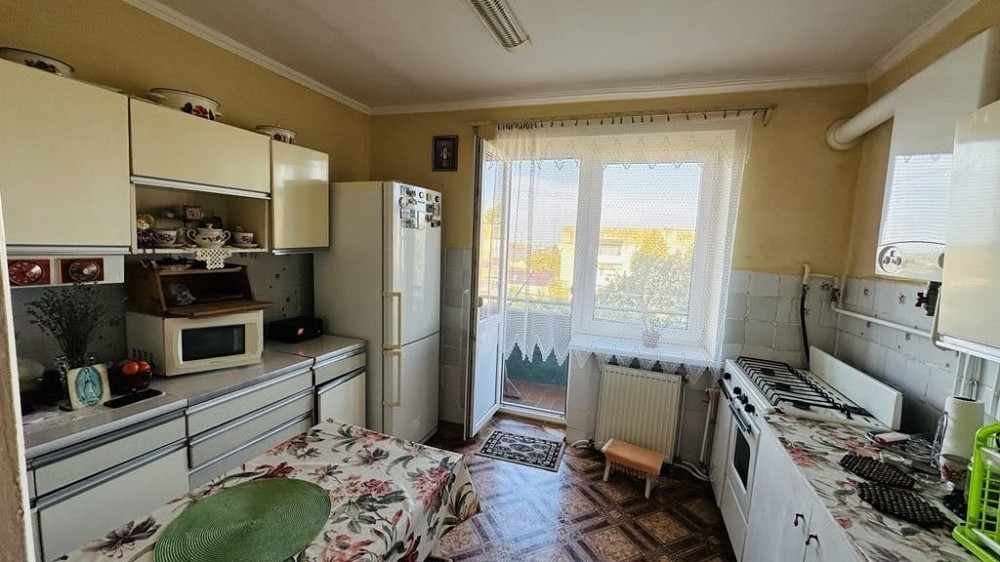 Двокімнатна квартира в гарному прикордонному містечку! Заходь та живи! Чоп - зображення 6