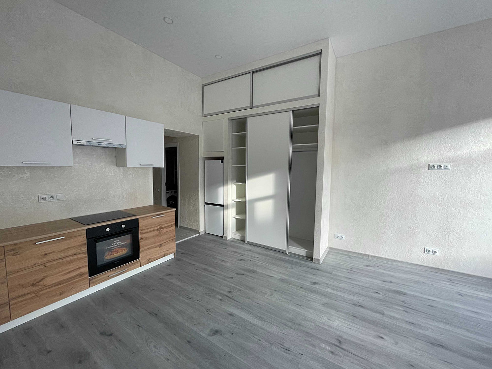 1-комнатная. ЦЕНТР Одесса - изображение 2