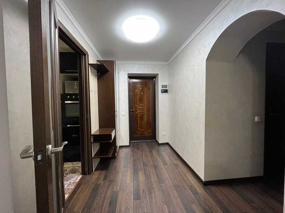 Квартира в Городенці 3 кімнати в центрі з гаражем Городенка - зображення 1