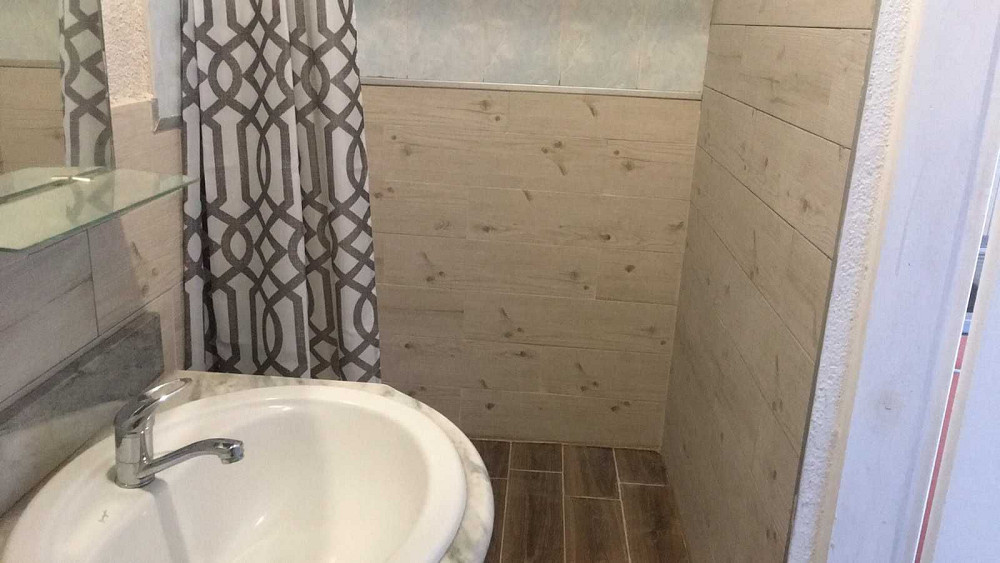 Одно кімнатна квартира в приватному будинку. другий поверх Гатное - изображение 8