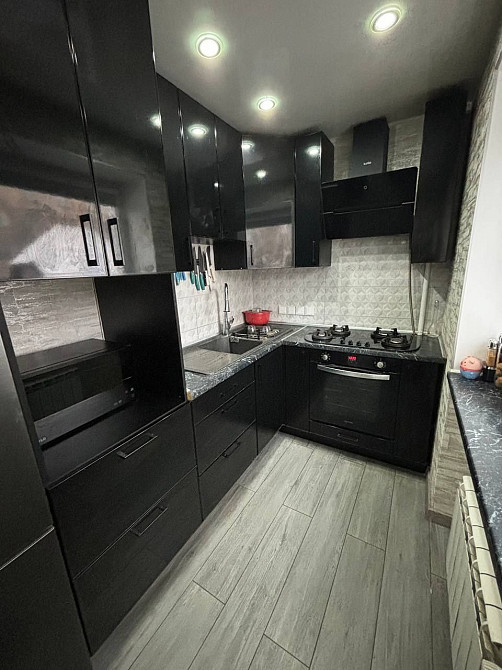 Продається трьох кімнатна квартира Киев - изображение 8