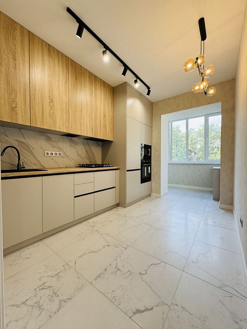 Простора з новим ремонтом євро2 ккв.,45 м2 Ірпінь - зображення 8