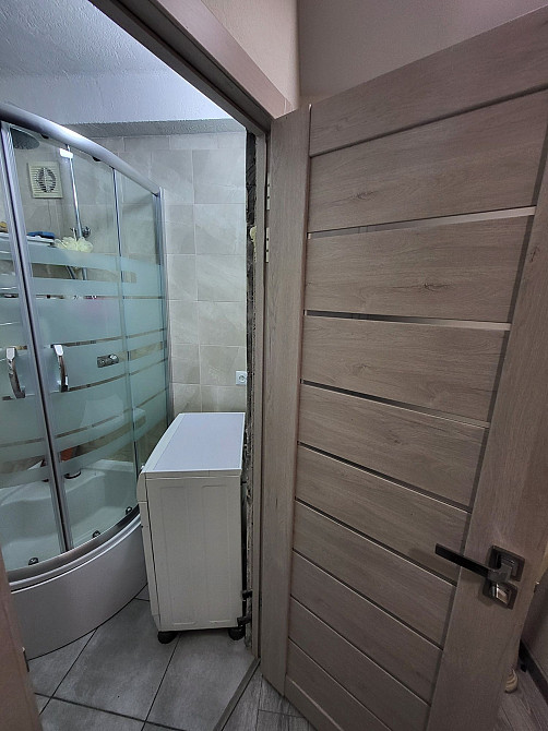 Продам трёхкомнатную квартиру. Черёмушки. Каменское (Запорожская обл.) - изображение 7