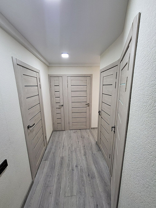 Продам трёхкомнатную квартиру. Черёмушки. Каменское (Запорожская обл.) - изображение 6