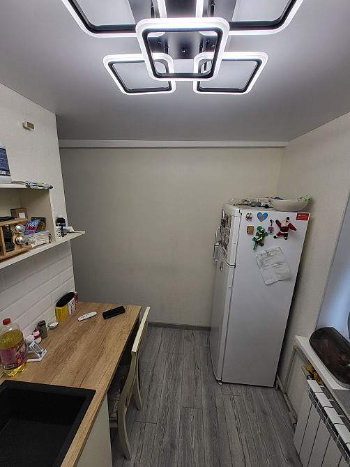 Продам трёхкомнатную квартиру. Черёмушки. Каменское (Запорожская обл.) - изображение 2