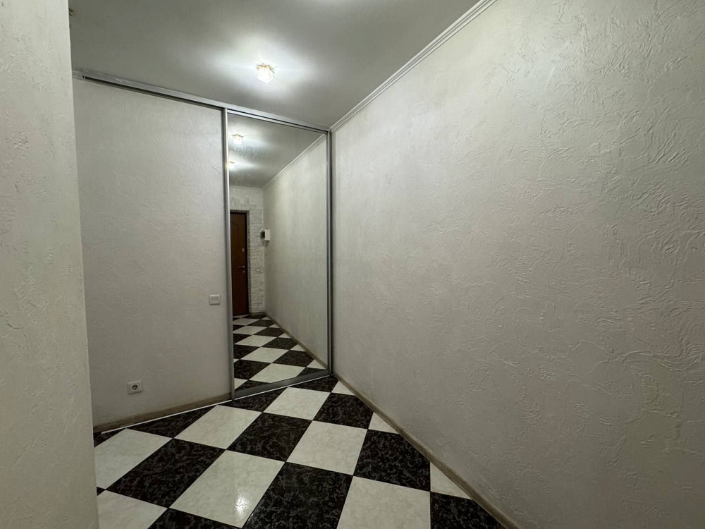 Продам трикімнатну квартиру! Ровно - изображение 4