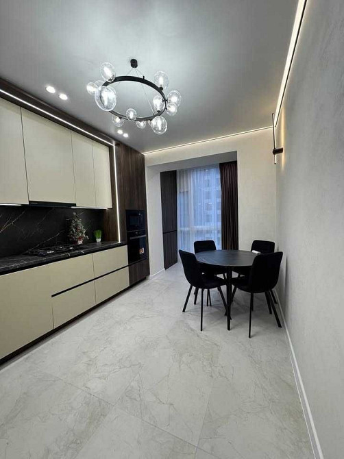 Функціональна 2 кім квартира з сучасним ремонтом меблями та технікою Ивано-Франковск - изображение 2