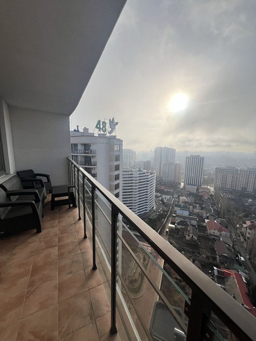 Продам 43 жемчужина на каманина дорогой ремонт террасса рядом парк Одеса - зображення 1