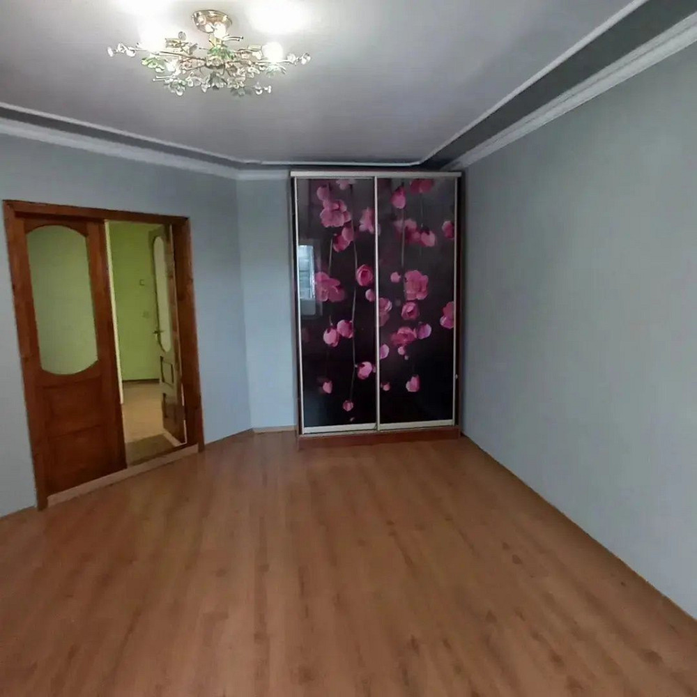 Оренда великої  ДВОкімнатної квартири Черновцы - изображение 5