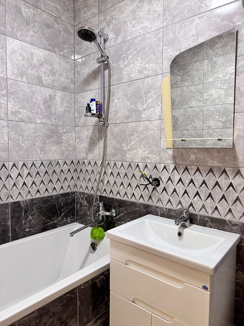 Здам 1 кімнатну квартиру. Новобудова. Автономка Ровно - изображение 2