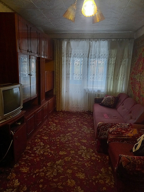 Продам 2 кімнатну квартиру з газовим автономним опаленням Новомосковськ - зображення 1