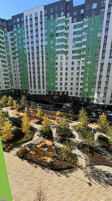 Продам 2к квартиру з частковим ремонтом Ирпень - изображение 1