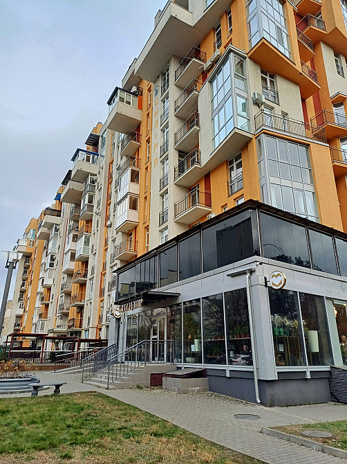 Продається 2во кімнатна квартира з ремонтом Чернівці - зображення 1