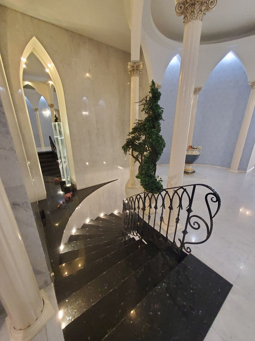 Пропонується до продажу ексклюзивна квартира!Саксаганського 22Б Киев - изображение 1