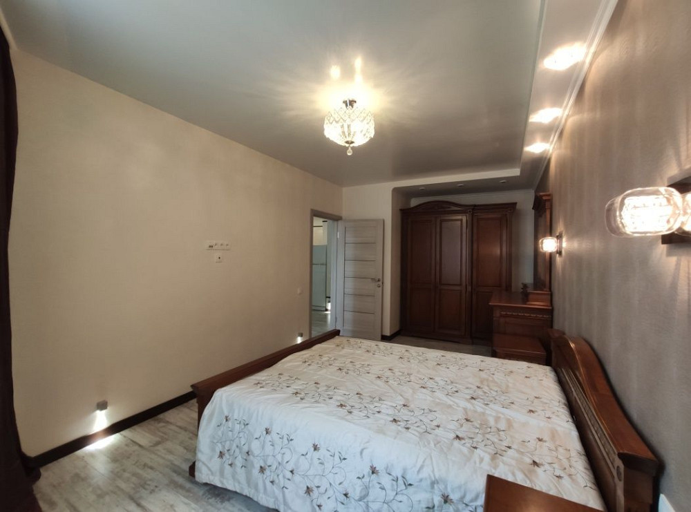 Без % 54м2 Євродвушка Анни Ахматової 34 Осокорки Позняки Киев - изображение 4