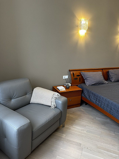 Двухкомнатная квартира на Сабанеев мосте. Терасса. Дерибасовская. Одеса - зображення 2