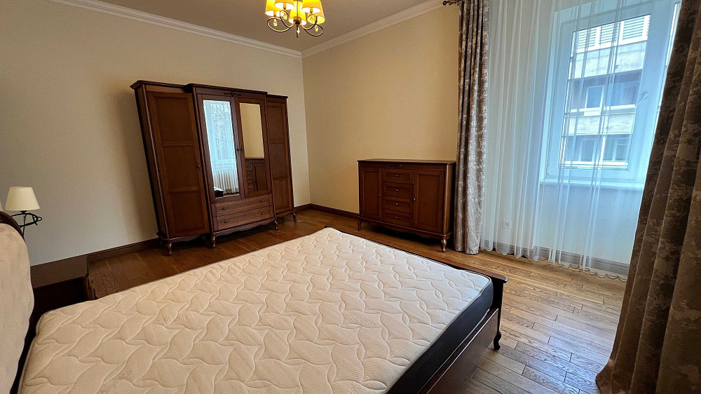 Оренда 3-к квартири ближній ЦЕНТР, бічна Сахарова Франківський р-н Львов - изображение 7