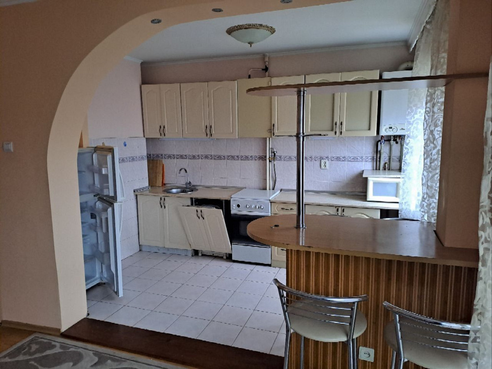 Терміново продається трьох кімнатна Росвігово. Мукачево - изображение 1