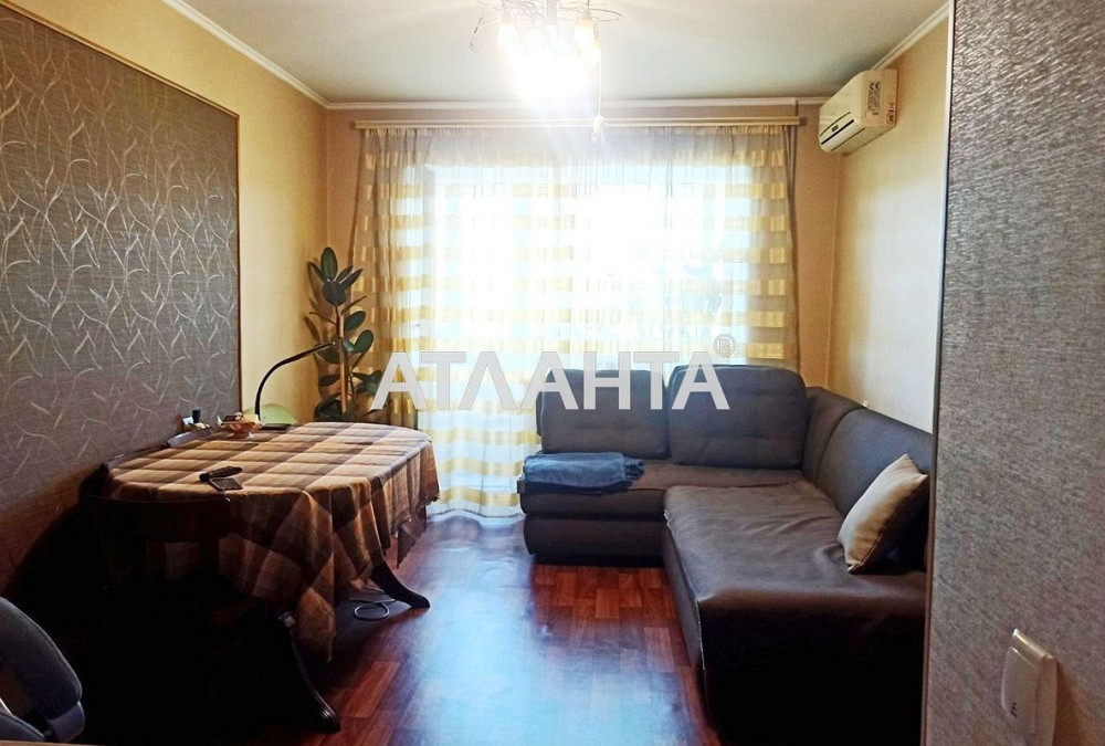 Просторная квартира в центре НАТИ / Нерубайское. Близко Усатово Нерубайское - изображение 1